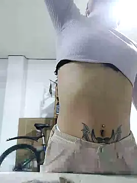 Snapshot of Meghan_hott chatting on 03/05/25, 11:38 Meghan hott online show from 03/05/25, 11:38