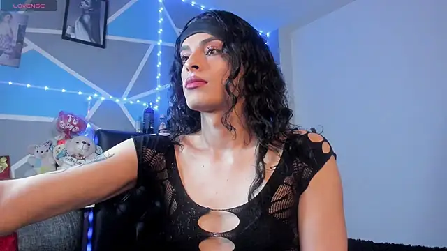 Snapshot of Meghan_hott chatting on 03/02/26, 08:26 Meghan hott online show from 03/02/26, 08:26