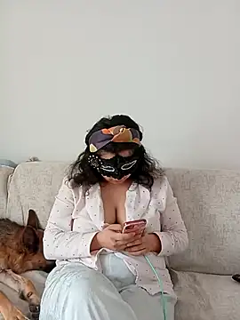 Dora06 online show from 11/28/25, 11:24