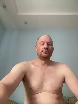 Snapshot of Krzysiekg123 chatting on 02/15/26, 01:20 Krzysiekg123 online show from 02/15/26, 01:20