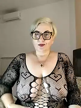 Pumabionda online show from 10/26/25, 05:02