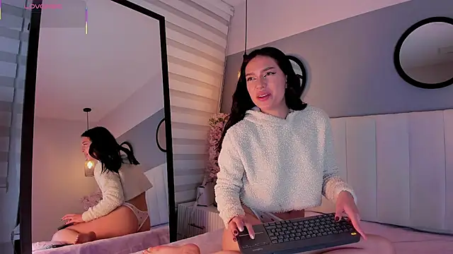 alice lodge online show from 01/06/26, 03:10