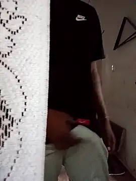 Snapshot of Bichorro chatting on 02/04/26, 11:38 Bichorro online show from 02/04/26, 11:38