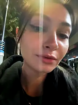 lunalovelee online show from 11/04/25, 02:16