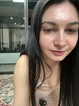 lunalovelee online show from 04/16/26, 02:07