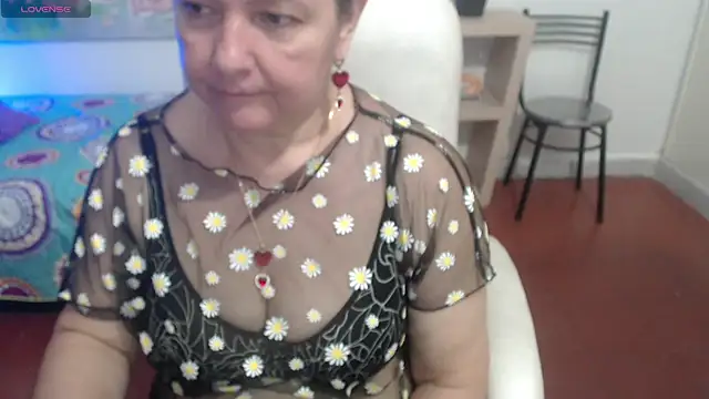 leonela 69 online show from 03/03/25, 06:48