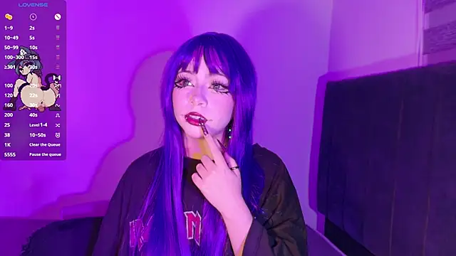 Snapshot of purplelilith3 chatting on 07/04/26, 07:47 purplelilith3 online show from 07/04/26, 07:47