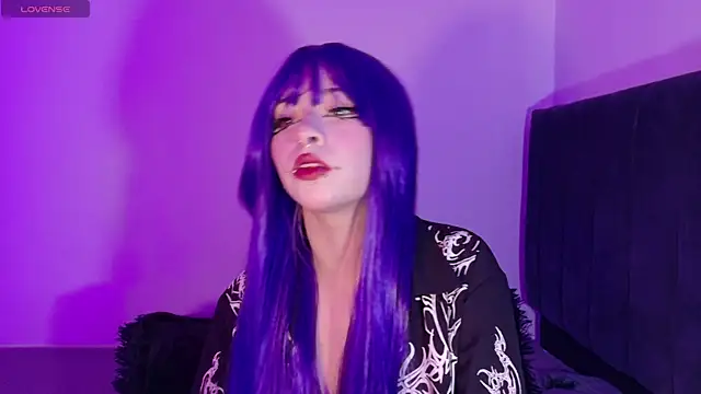Snapshot of purplelilith3 chatting on 08/01/26, 04:06 purplelilith3 online show from 08/01/26, 04:06