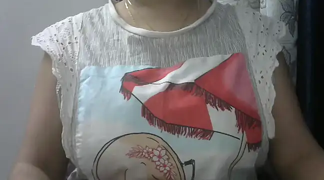 Snapshot of Night_QueenJacqueline chatting on 02/11/25, 06:44 Night QueenJacqueline online show from 02/11/25, 06:44