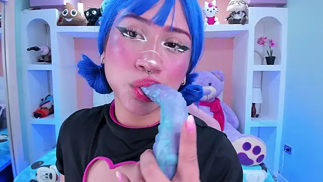 miss   megan online show from 10/23/25, 06:06