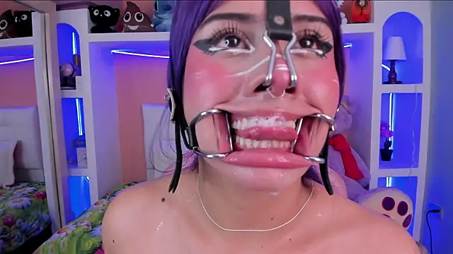 miss   megan online show from 02/16/26, 02:24