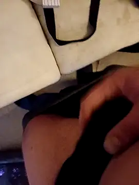 flo000031 online show from 11/24/25, 03:12