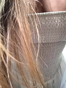 Mona Plus online show from 02/19/25, 12:00