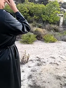 Mona Plus online show from 10/04/25, 06:44