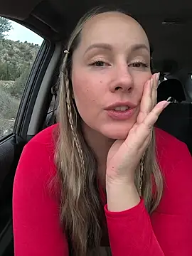 Mona Plus online show from 12/21/25, 09:05