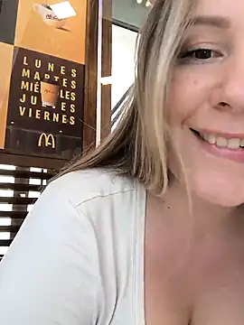 Mona Plus online show from 02/17/26, 11:07