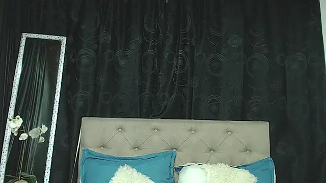 rebeka kenye online show from 03/06/25, 08:27