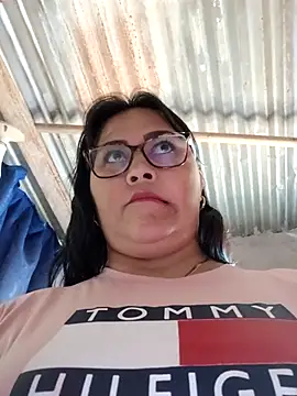 Snapshot of promiscuous-indecent-momm chatting on 02/17/25, 07:21 promiscuous-indecent-momm online show from 02/17/25, 07:21