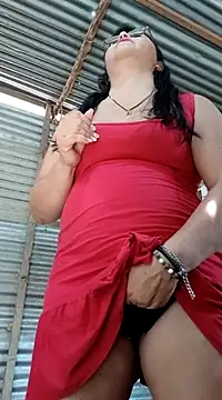 Snapshot of promiscuous-indecent-momm chatting on 03/15/25, 05:26 promiscuous-indecent-momm online show from 03/15/25, 05:26