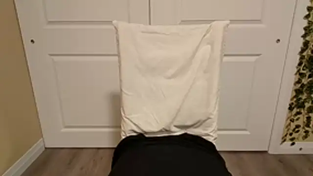 emilysparkss online show from 03/31/26, 02:24