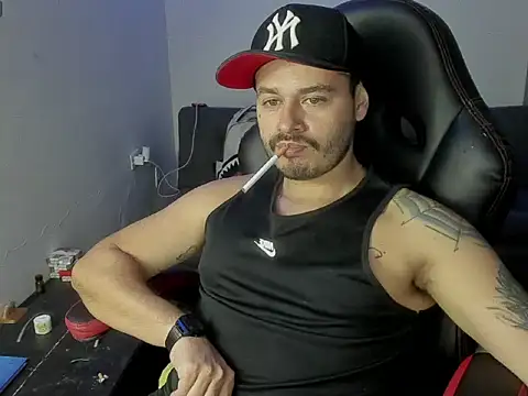 Snapshot of ragnar_lothbrok777 chatting on 12/04/25, 04:55 ragnar lothbrok777 online show from 12/04/25, 04:55