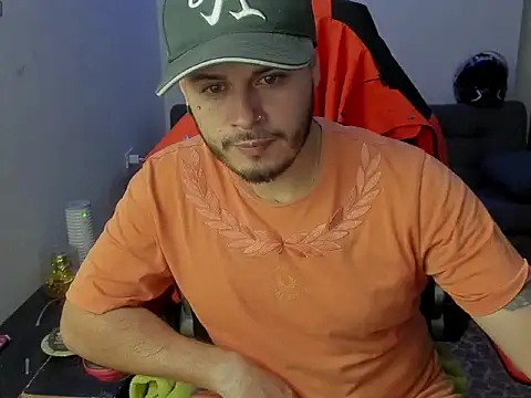 ragnar lothbrok777 online show from 04/15/26, 05:47