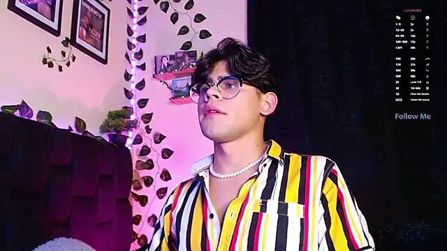 isaac-saenz online show from 03/09/25, 09:46