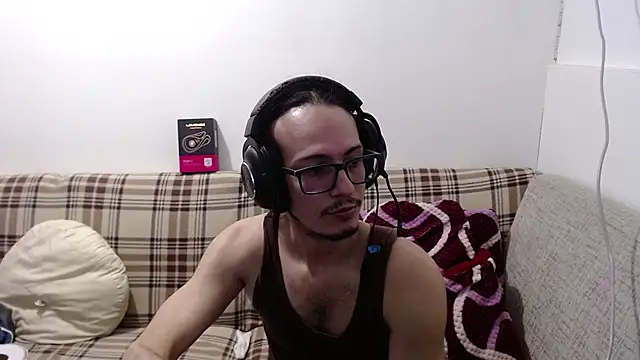 cholitohermoso online show from 04/07/26, 03:34