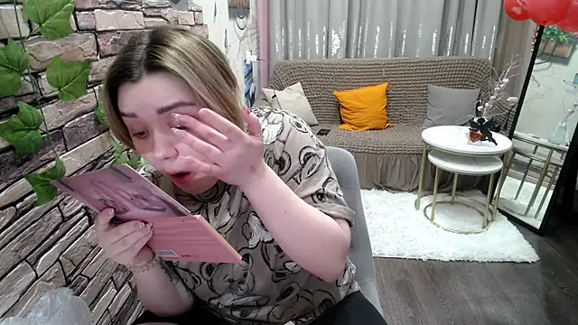 Finna 39 online show from 02/21/25, 03:10