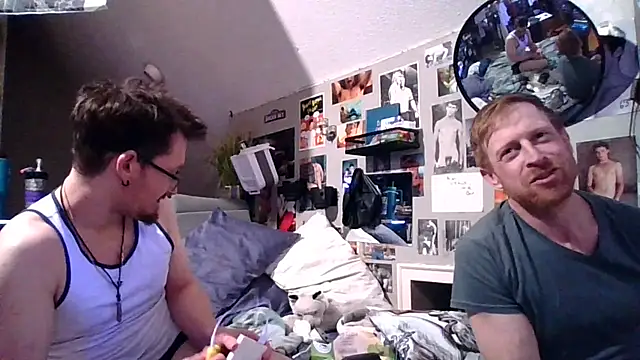 Sk00byJaXxX212 online show from 12/15/25, 05:12