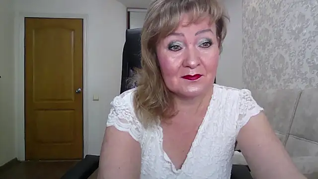 Victoria secrets  online show from 09/12/25, 11:43