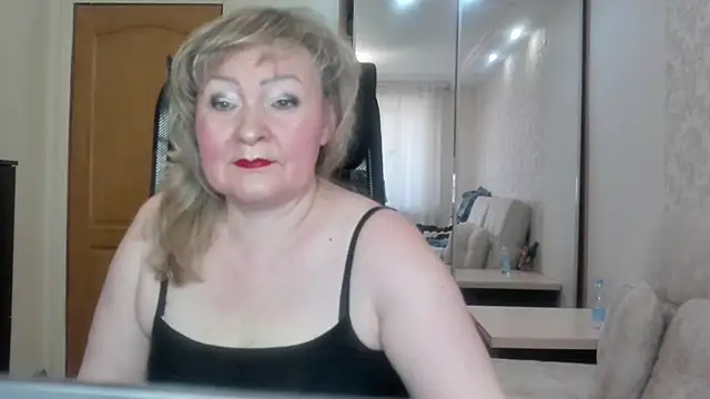 Victoria secrets  online show from 04/14/26, 05:35