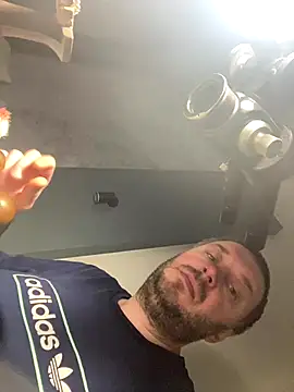 DorianJeday online show from 12/23/25, 09:18