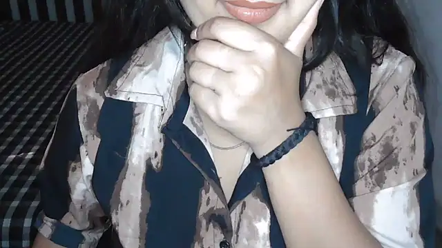 megancatluna online show from 06/12/26, 11:09