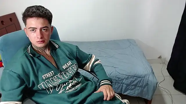 charly 2002 online show from 02/13/25, 10:22