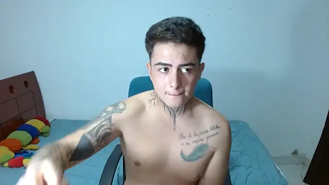 charly 2002 online show from 02/17/25, 11:31