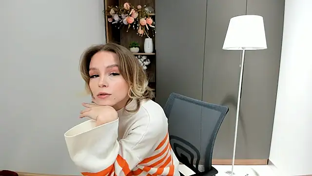 Snapshot of TaiteBayles chatting on 02/13/25, 03:50 TaiteBayles online show from 02/13/25, 03:50