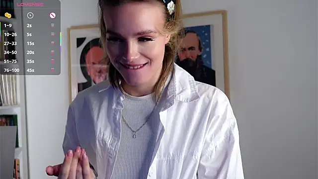 Snapshot of TaiteBayles chatting on 02/18/25, 07:32 TaiteBayles online show from 02/18/25, 07:32