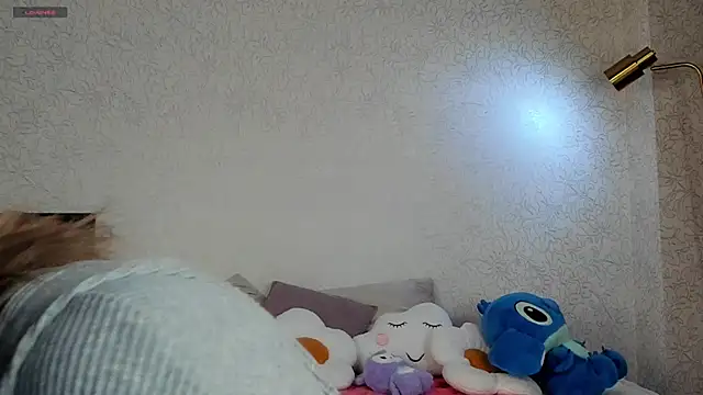 Snapshot of TaiteBayles chatting on 11/26/25, 01:17 TaiteBayles online show from 11/26/25, 01:17