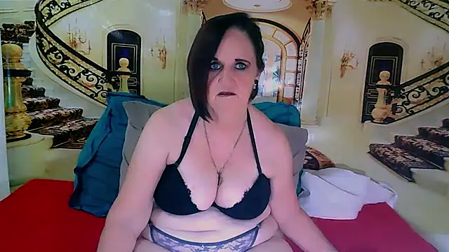 Snapshot of LuciousGrace chatting on 03/22/25, 04:26 LuciousGrace online show from 03/22/25, 04:26