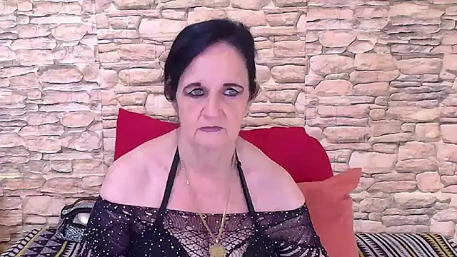 Snapshot of LuciousGrace chatting on 11/28/25, 05:54 LuciousGrace online show from 11/28/25, 05:54