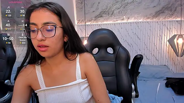 lucelly 15 online show from 02/27/25, 06:09