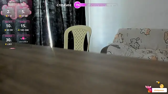 Naoko 7w7 online show from 09/30/25, 09:31