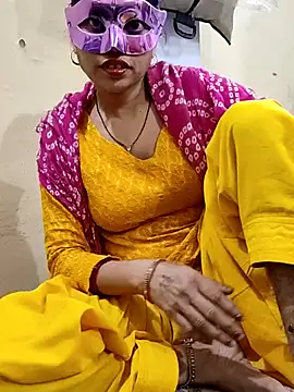 Snapshot of Your_sunita chatting on 03/04/25, 04:09 Your sunita online show from 03/04/25, 04:09