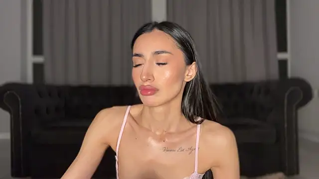 alissadreams online show from 11/28/25, 06:43