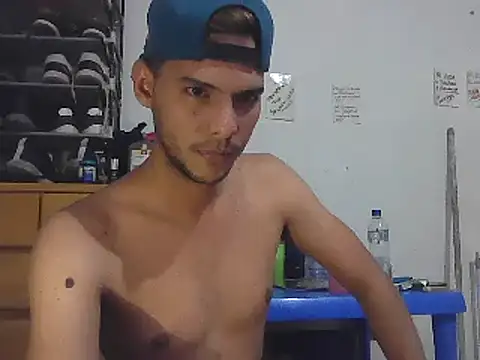 Snapshot of Albertxl91 chatting on 02/21/25, 01:00 Albertxl91 online show from 02/21/25, 01:00