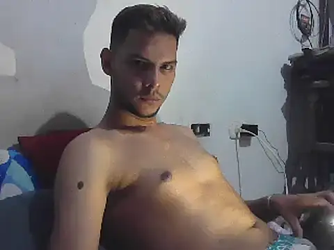 Snapshot of Albertxl91 chatting on 03/07/25, 01:53 Albertxl91 online show from 03/07/25, 01:53