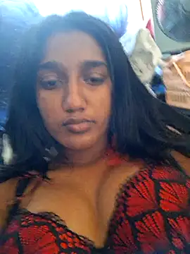 indianpink lips online show from 03/23/25, 05:32