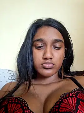 Snapshot of indianpink_lips chatting on 10/09/25, 12:14 indianpink lips online show from 10/09/25, 12:14