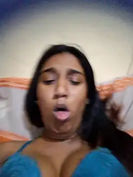 indianpink lips online show from 11/21/25, 06:50